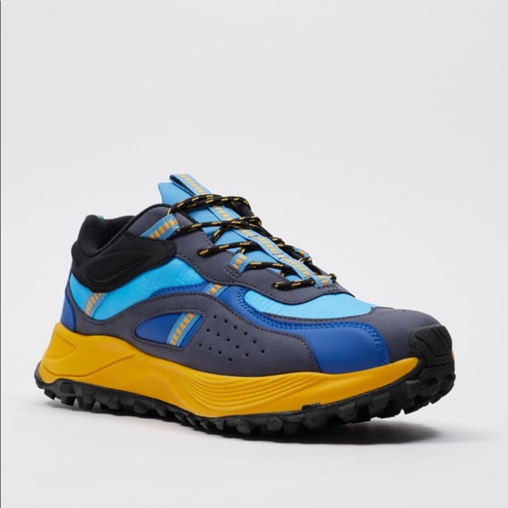 Hiking style running sneakers